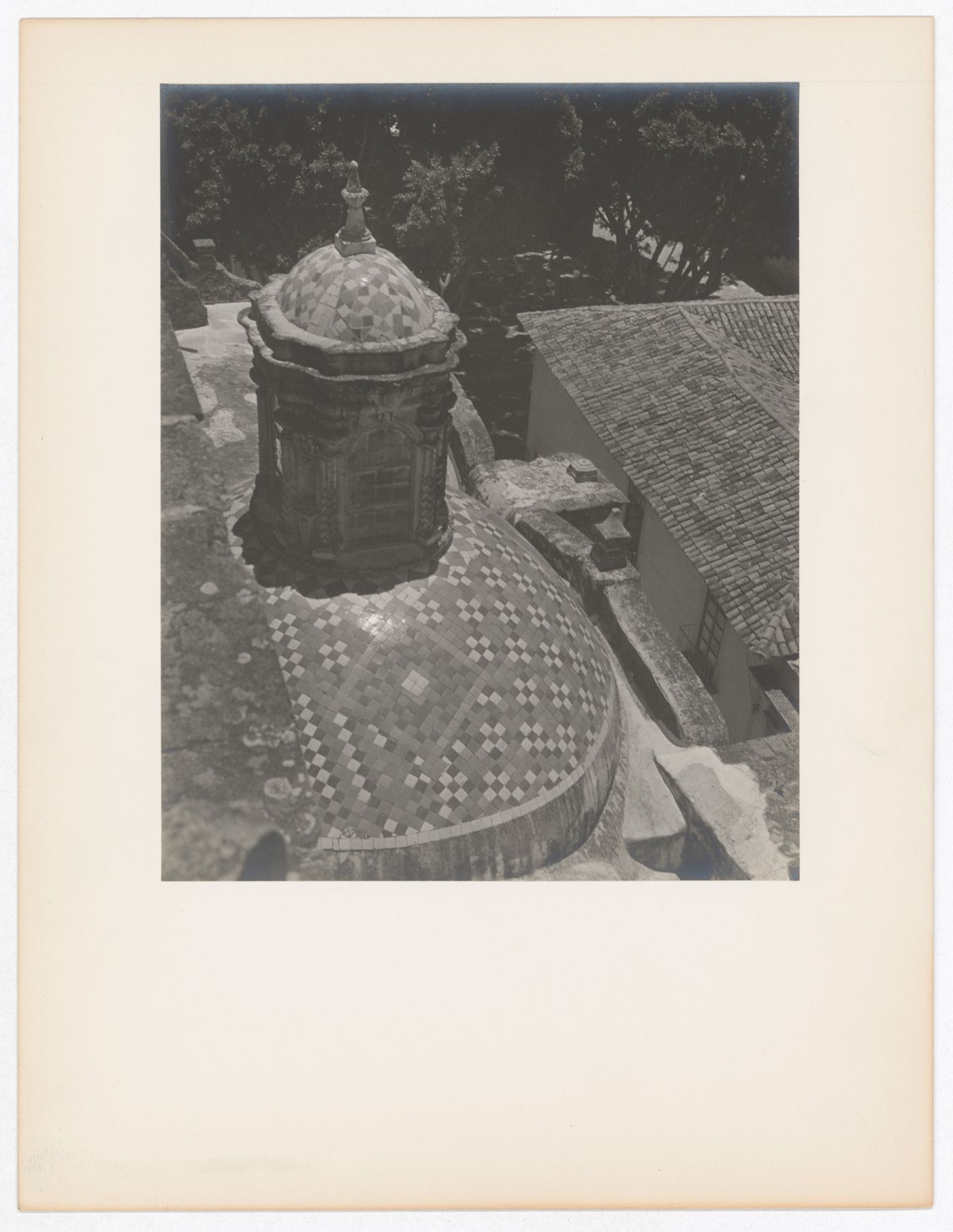 View of the dome of the south chapel, Santa Prisca, Taxco de Alarcón, Mexico
