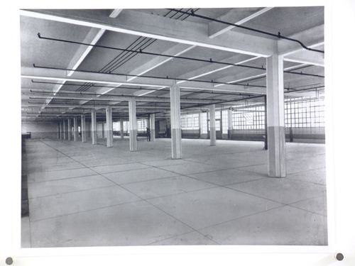 Interior view of an empty room of the Manufacturing Building (now partially a warehouse and partially abandoned), Highland Park Plant (now abandoned), Ford Motor Company, Highland Park, Michigan