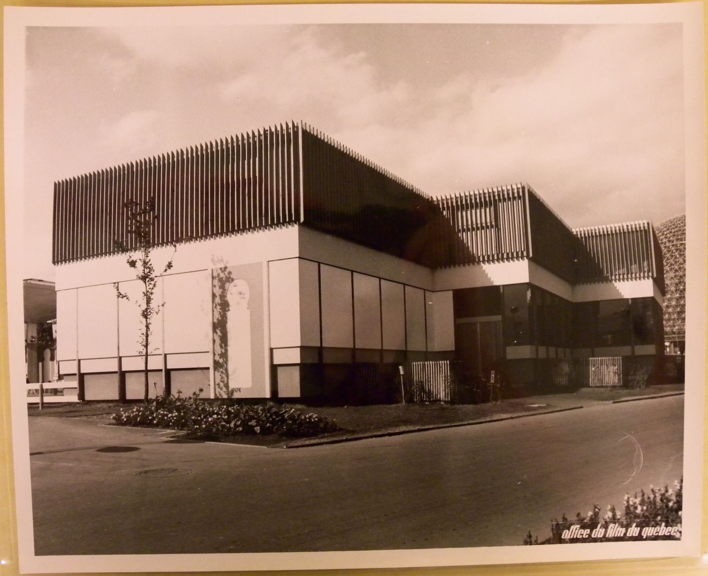 View of an unidentified pavilion, Expo 67, Montréal, Québec