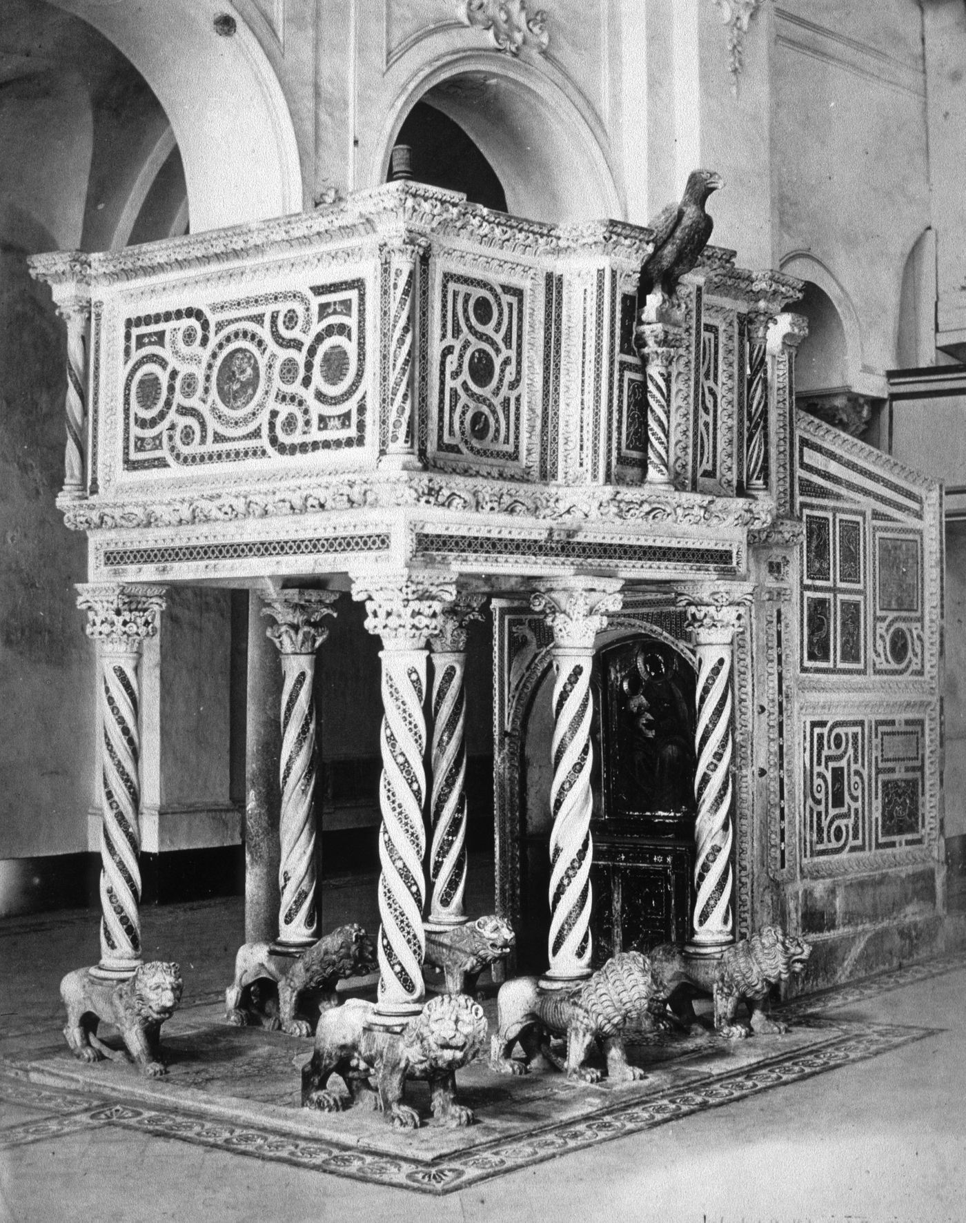 Plate from album ''Views of Italy, Monaco, Algers, Lisbonne, Gibraltar and Montserrat by various photographers''