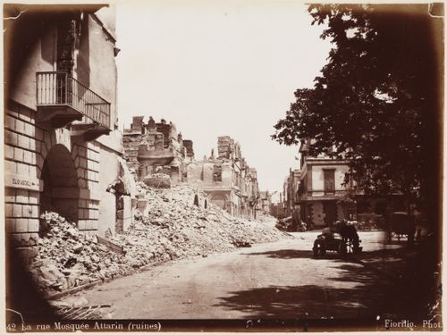 42 La rue Mosquée Attarin (ruines)