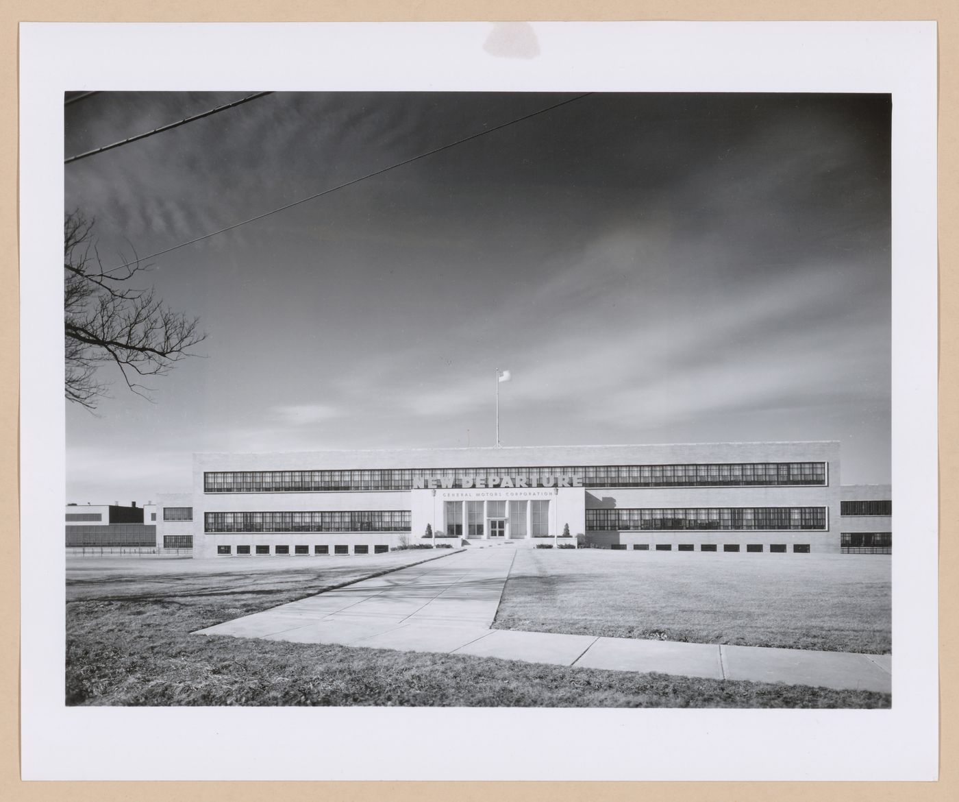 View of the east façade of the Office Building, General Motors Corporation New Departure division Automobile [?] Assembly Plant, Sandusky, Ohio