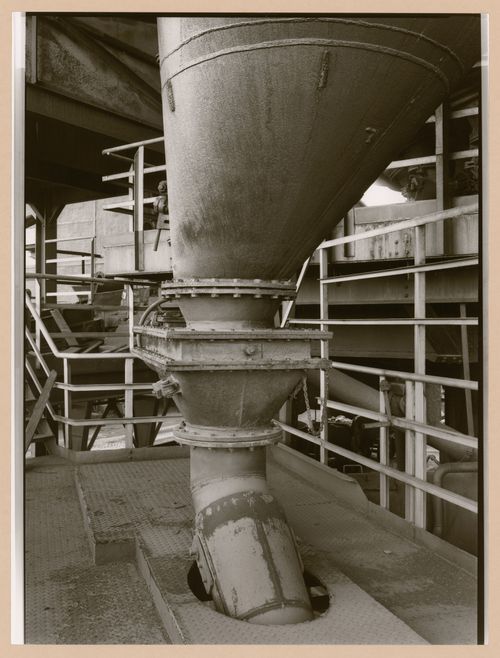 Partial view of blast furnace C of Metallhüttenwerk industrial plant, Lübeck-Herrenwyk, Germany