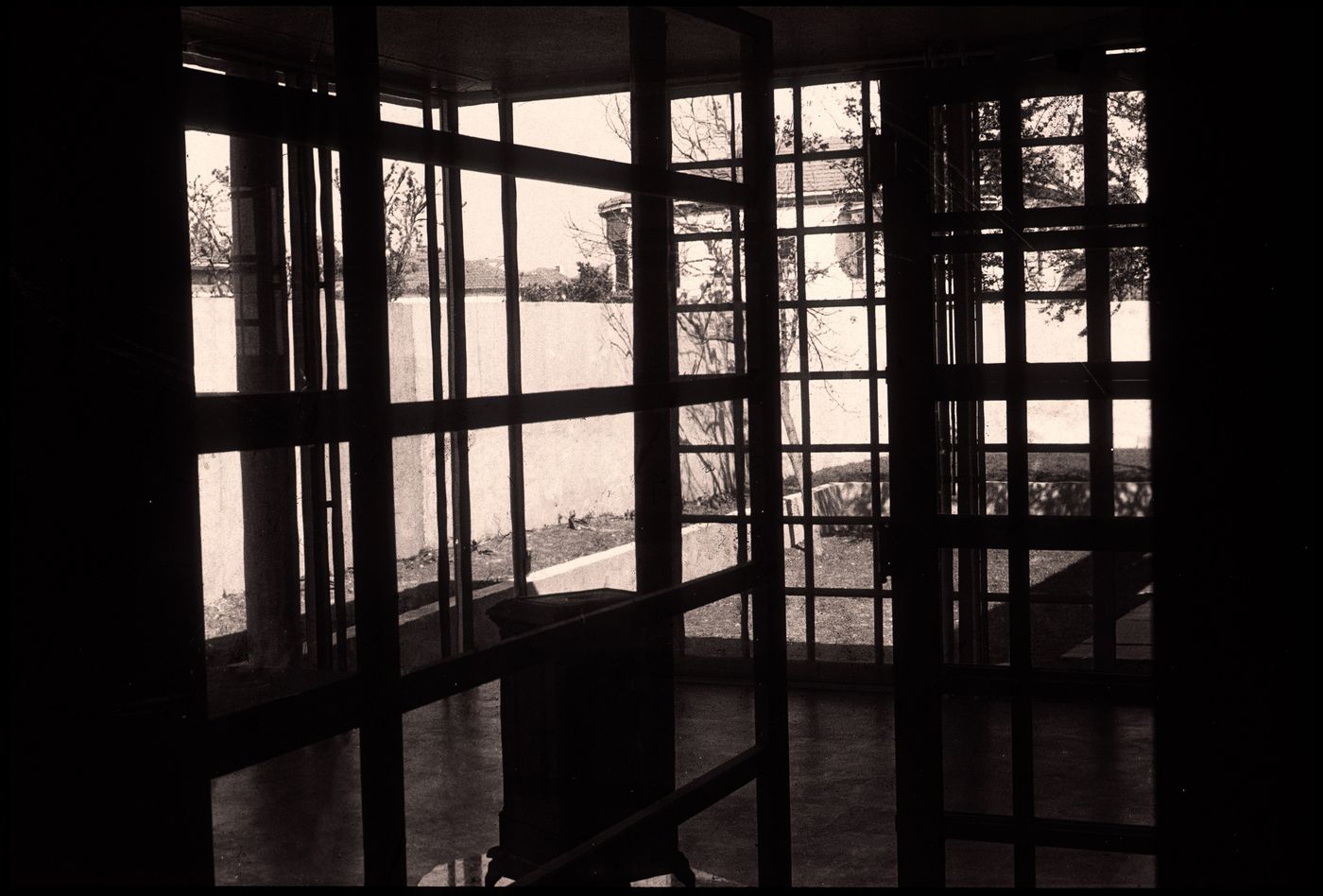 Slide of view of Casa Manuel Magalhães, Porto