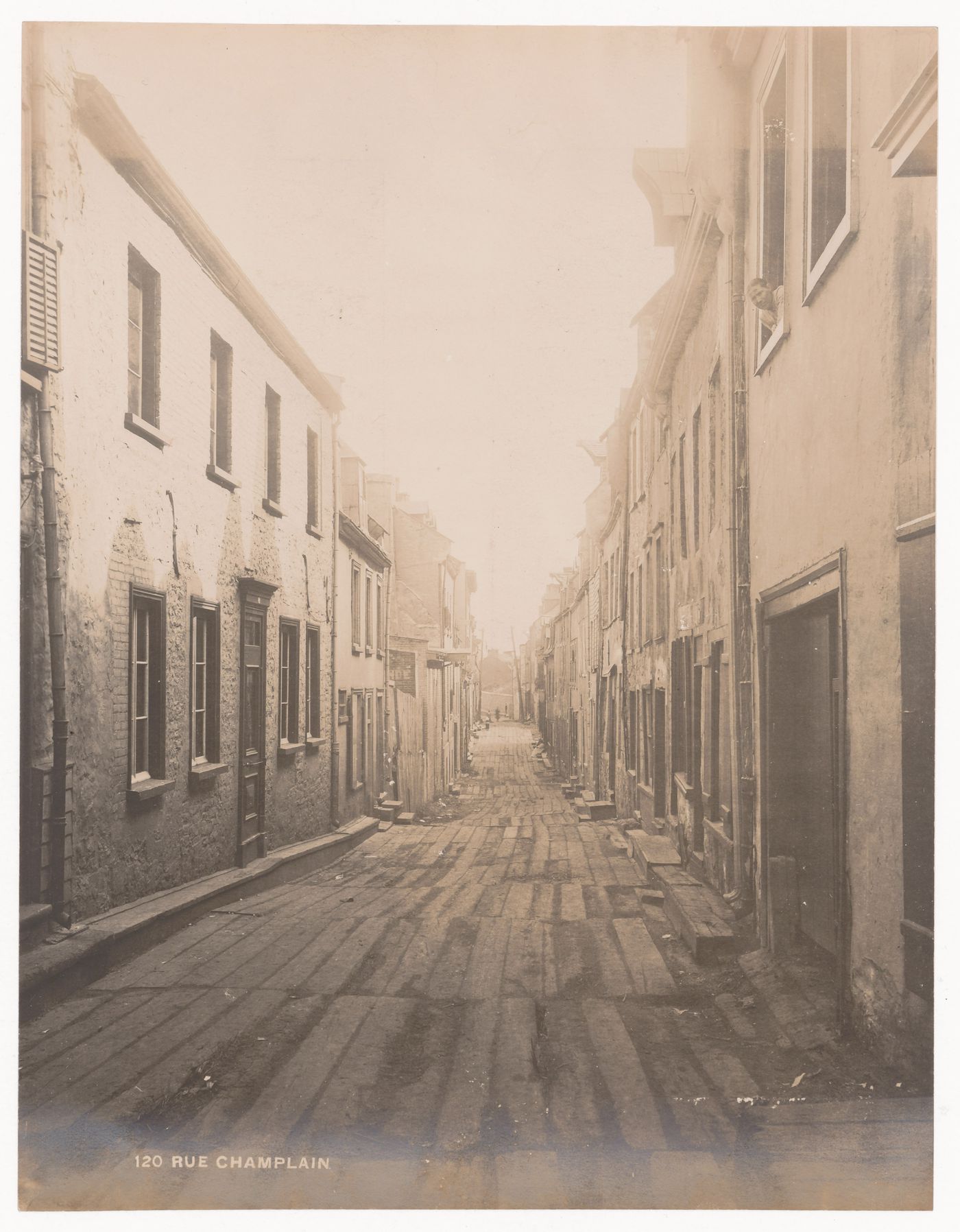 120 Rue Champlain