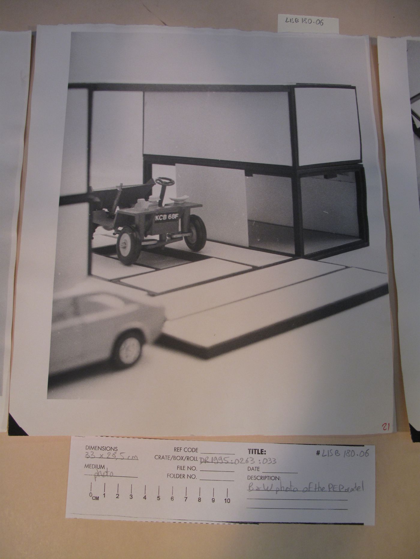 McAppy: view of elements from the model for the Portable Enclosures Programme (stacked portable enclosures with two vehicles)