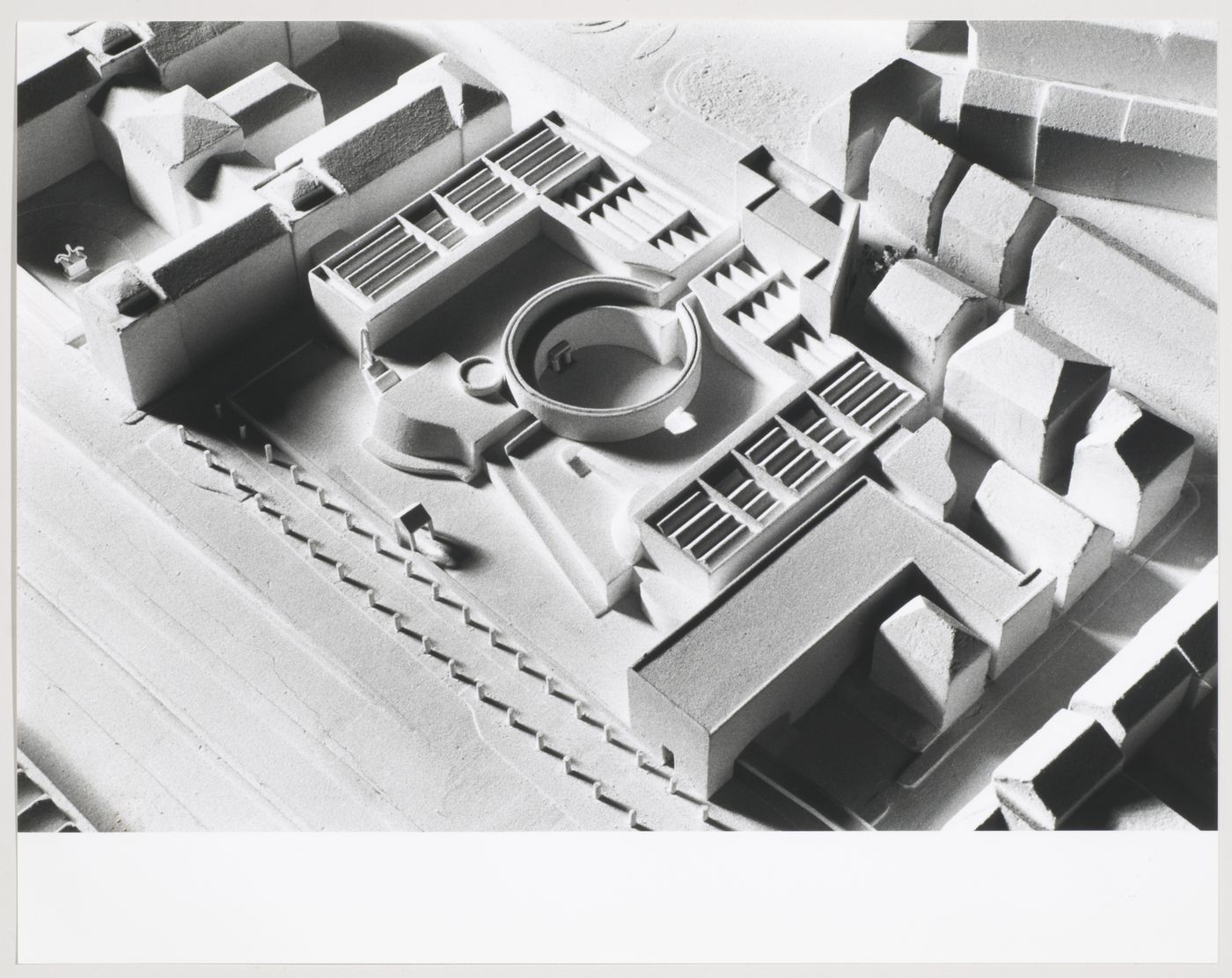Staatsgalerie, Stuttgart, Germany: view of competition model