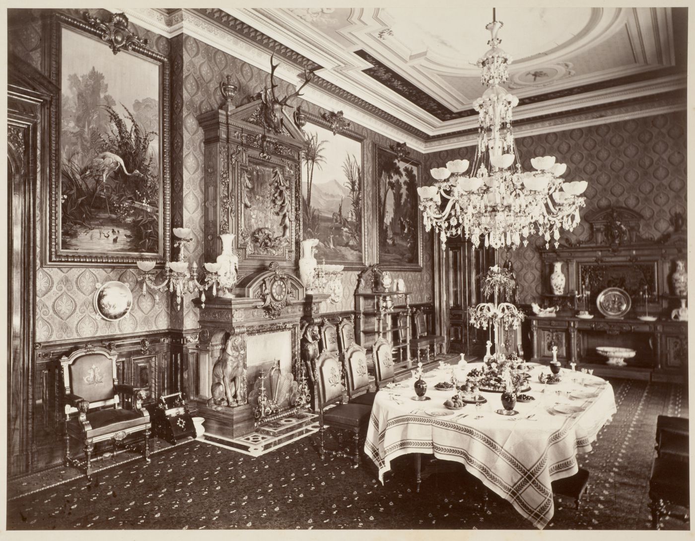 Interior view of the dining room, Thurlow Lodge, Menlo Park, California