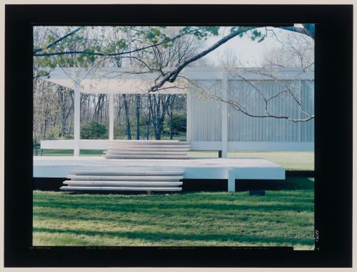 View of the Farnsworth House, Plano, Illinois