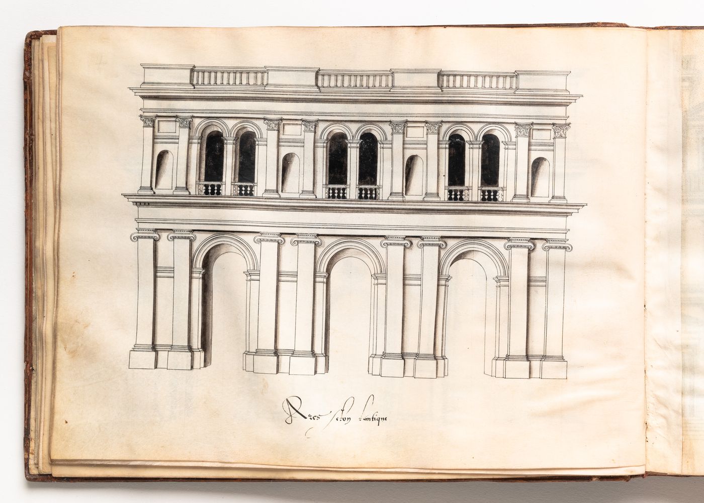 Design for arches in the antique manner