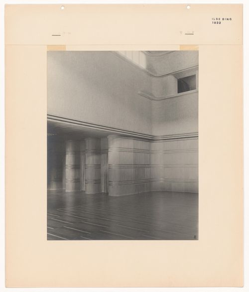 Interior view of a building in the New Jewish Cemetery [Neuer Jüdischer Friedhof], Frankfurt am Main, Germany