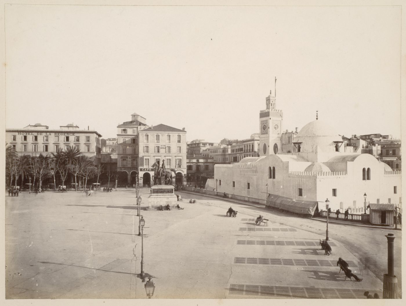 Plate from album ''Views of Italy, Monaco, Algers, Lisbonne, Gibraltar and Montserrat by various photographers''