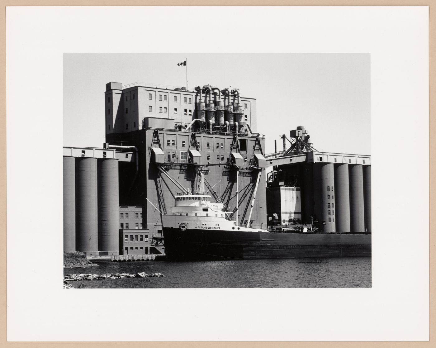 Loading facilities, Richardson Terminals Ltd., Thunder Bay, Ontario, from the series The Forms of Canadian Industrial Architecture