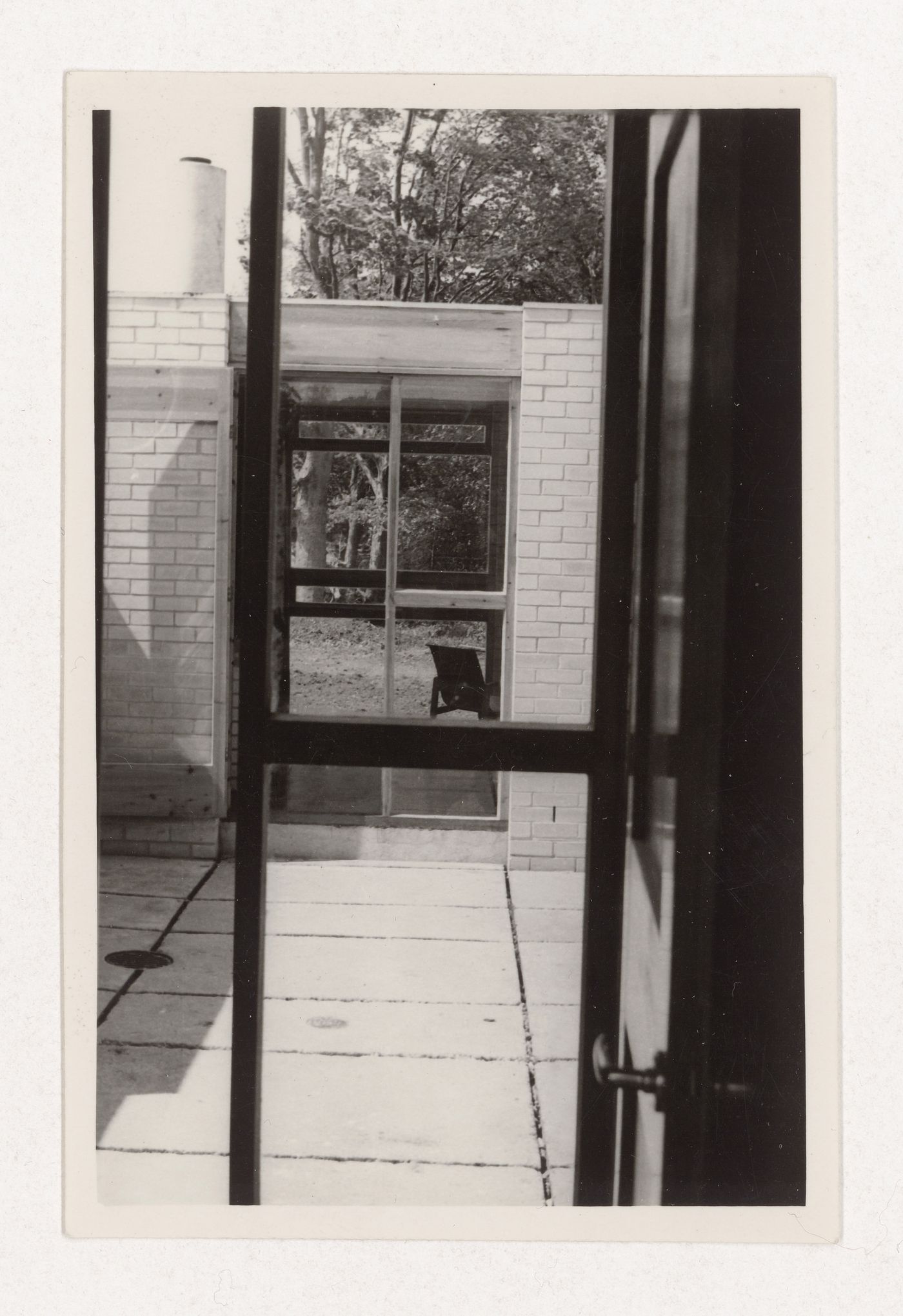 View towards the living room across the atrium, House near Cowes, Isle of Wight, England