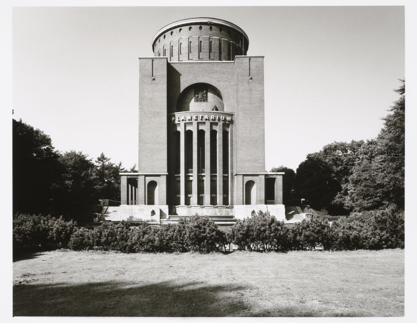 View of the principal façade of the Planetarium (formerly Wasserturm Stadtpark [Municipal Park Water Tower]), Stadtpark, Hindenburgstrasse, Winterhude, Hamburg, Germany
