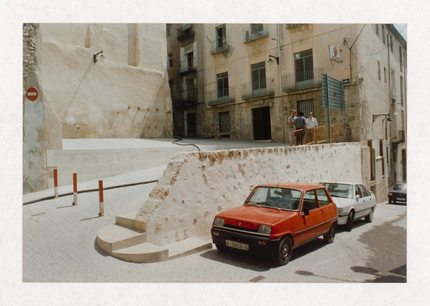 Site view of Reconstrução do Portal de Riquer, Alcoi-Valencia, Spain