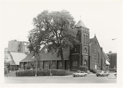 View of the principal and lateral façades of Saint Stephen's Anglican Church, Westmount, Québec