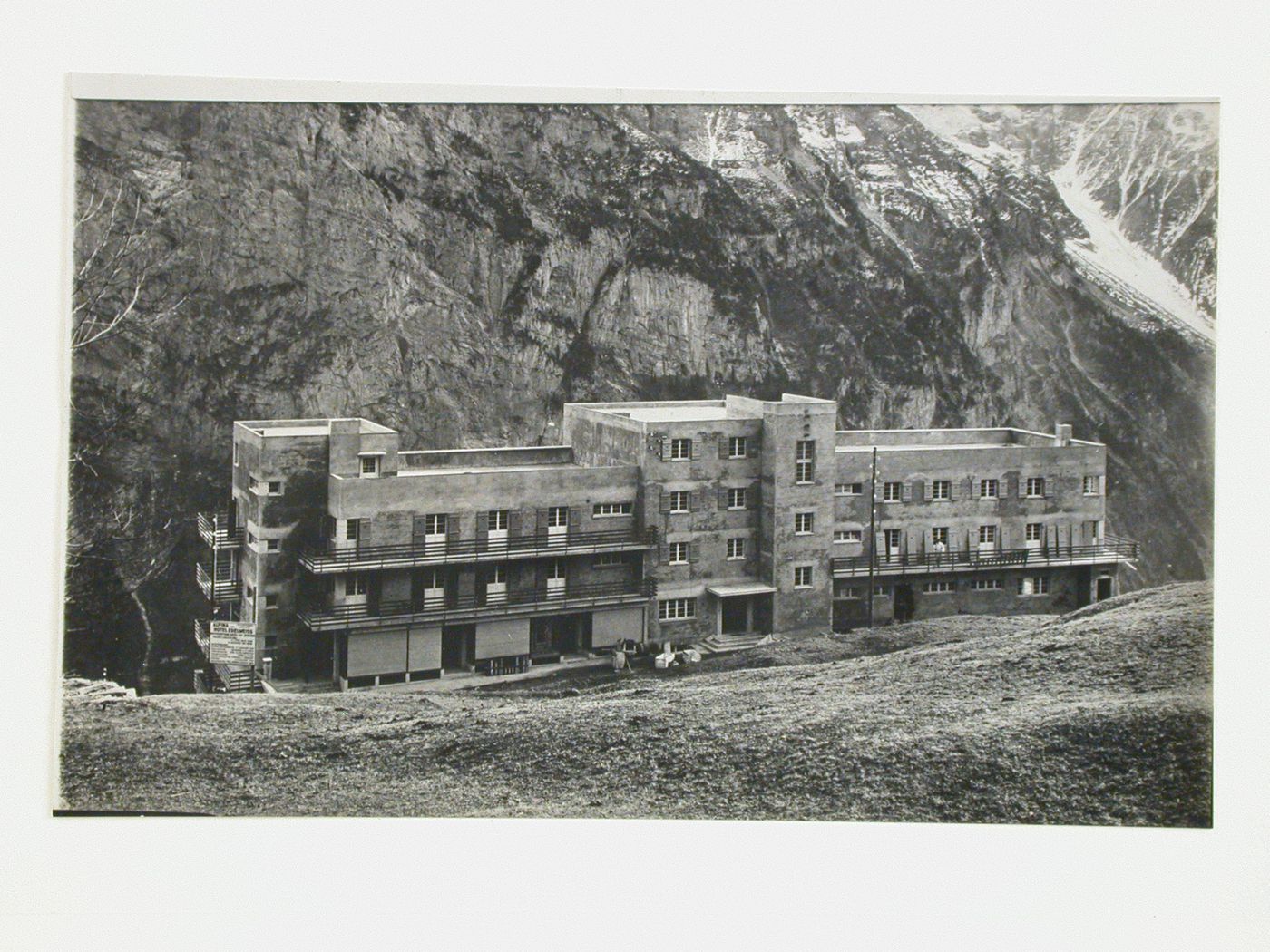 View of the Alpina, Hotel Eidelweiss, Mürren, Switzerland