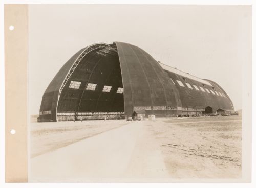 Exterior view of the Goodyear-Zeppelin airship factory and dock in Akron, Ohio, United States
