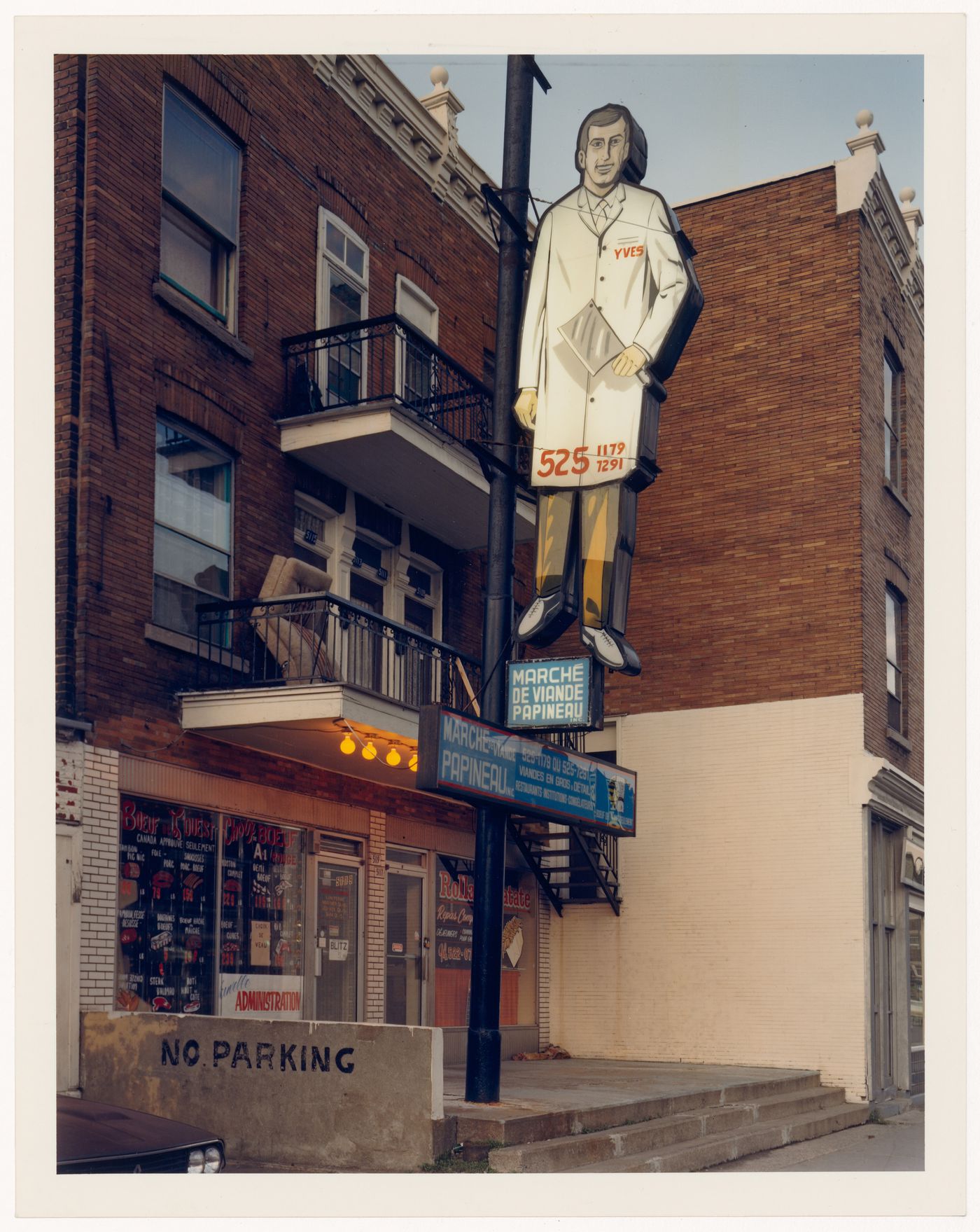 Illuminated Sign Series: Marché de Viande Papineau, 5119 Papineau Street, Montreal