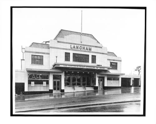 Langham Cinema, Pinner -main facade
