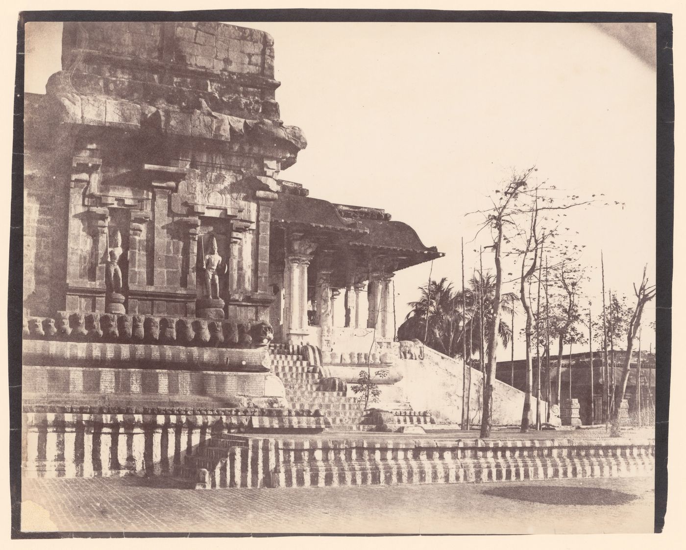 Tanjore.  Great pagoda, entrance looking outwards.