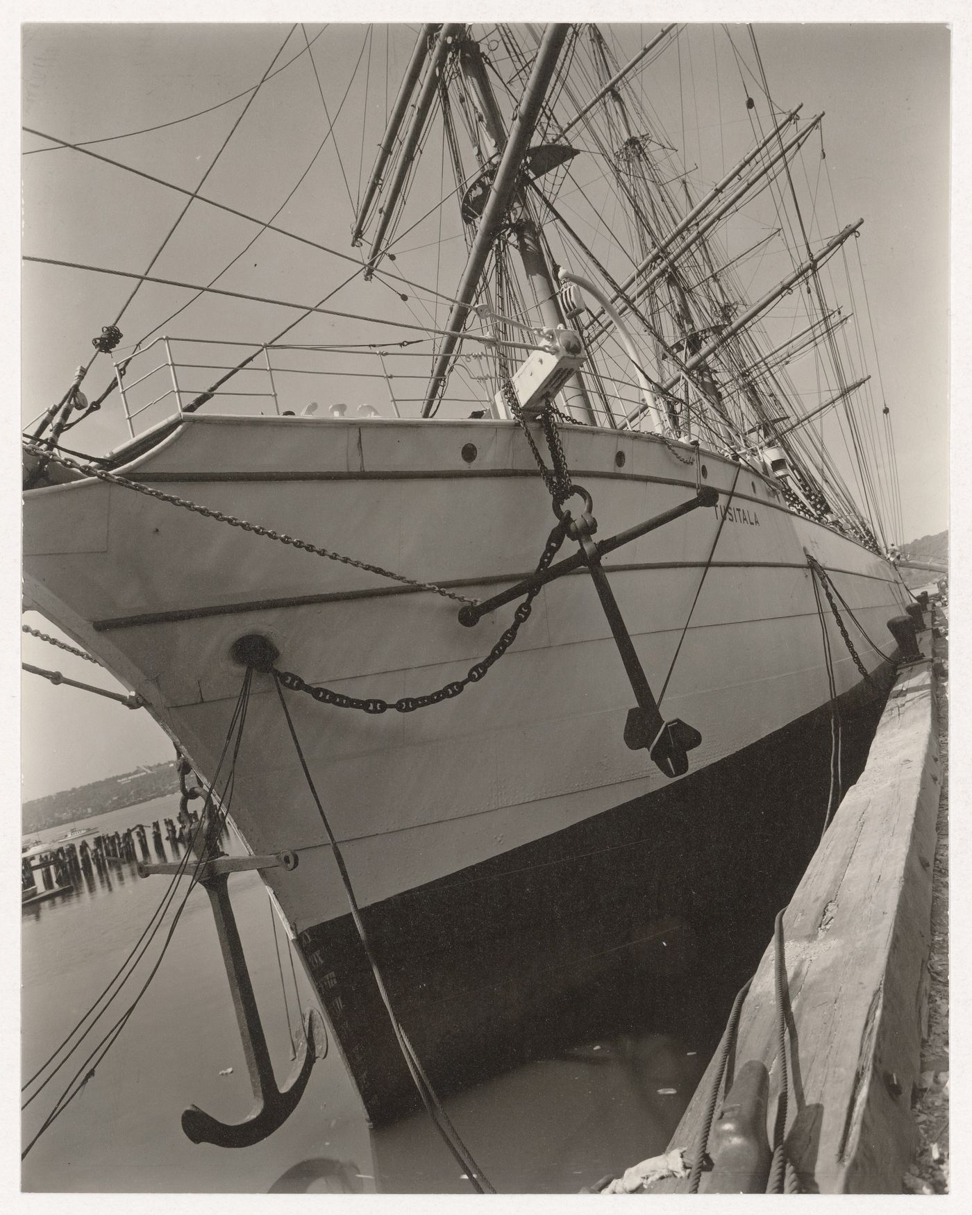 "Tusitala", North River and 156th Street, Manhattan