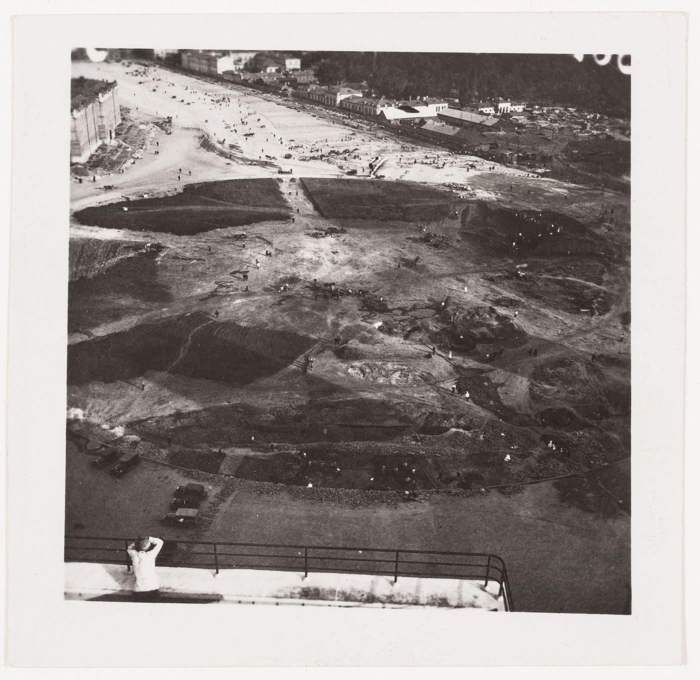 Bird's-eye view of Dzerzhinskaya Square during the construction of the Department of Industry and Planning (Gosprom) buildings, Kharkov, Soviet Union (now in Ukraine)