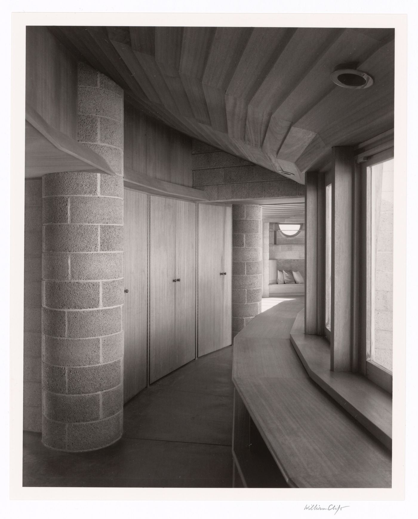 Hallway into living room, from the series The David and Gladys Wright House