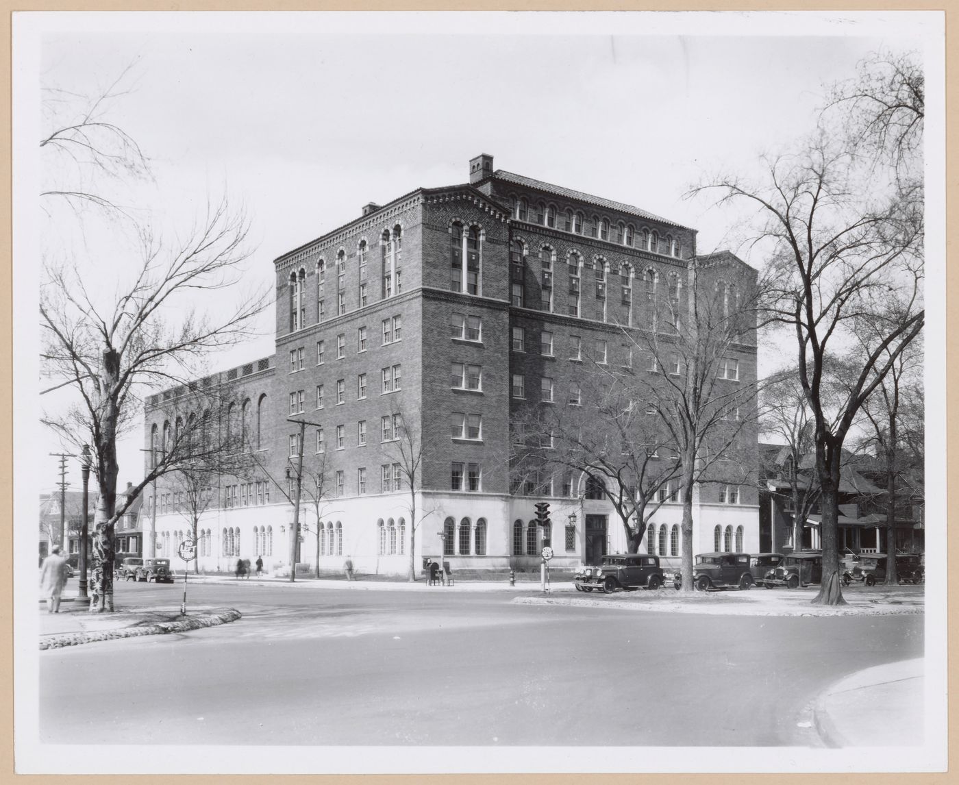 View of the principal and lateral façades of the North Branch of the YMCA (now demolished), Grand Boulevard and Dexter Streets, Detroit, Michigan
