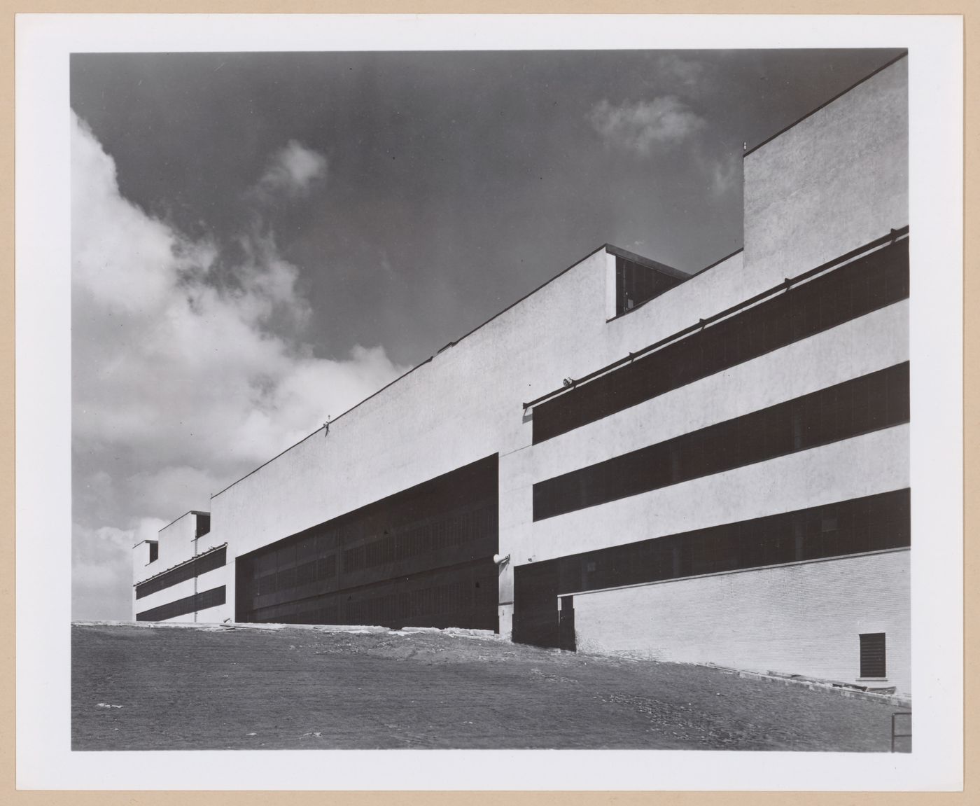 View of the west façade of the Assembly Building of the Buffalo Airport Assembly Plant, Curtiss-Wright Corporation Airplane division, Buffalo, New York