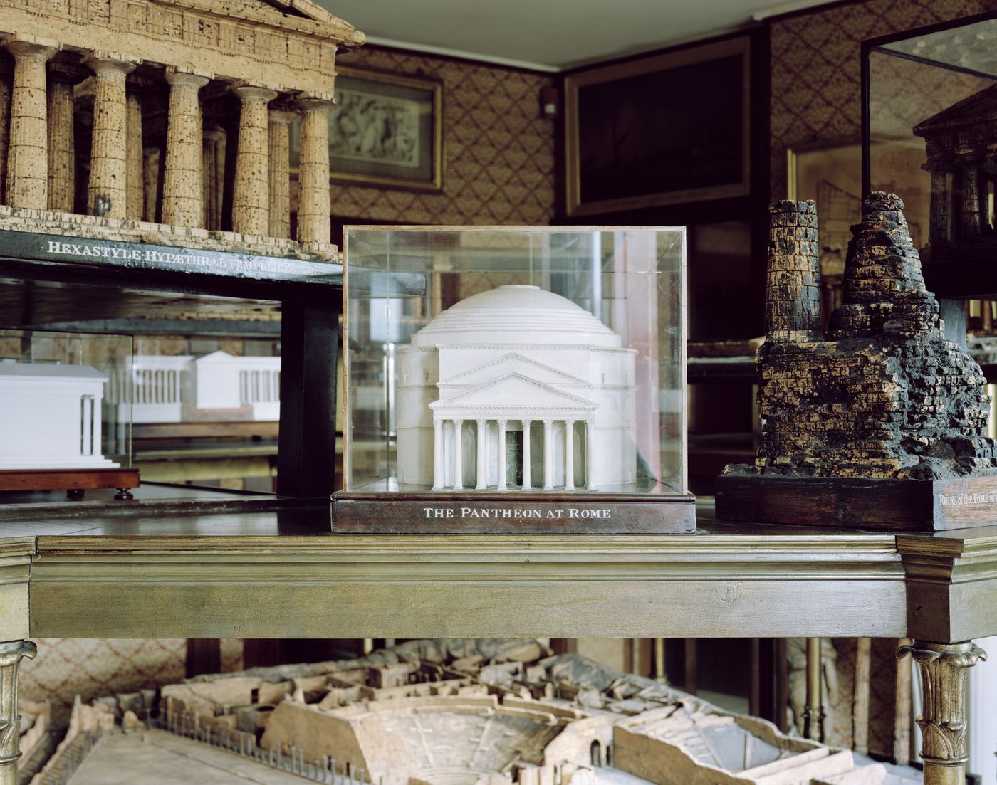 Questioning Pictures: Photograph of Model Room at Sir John Soane's Museum, 2017