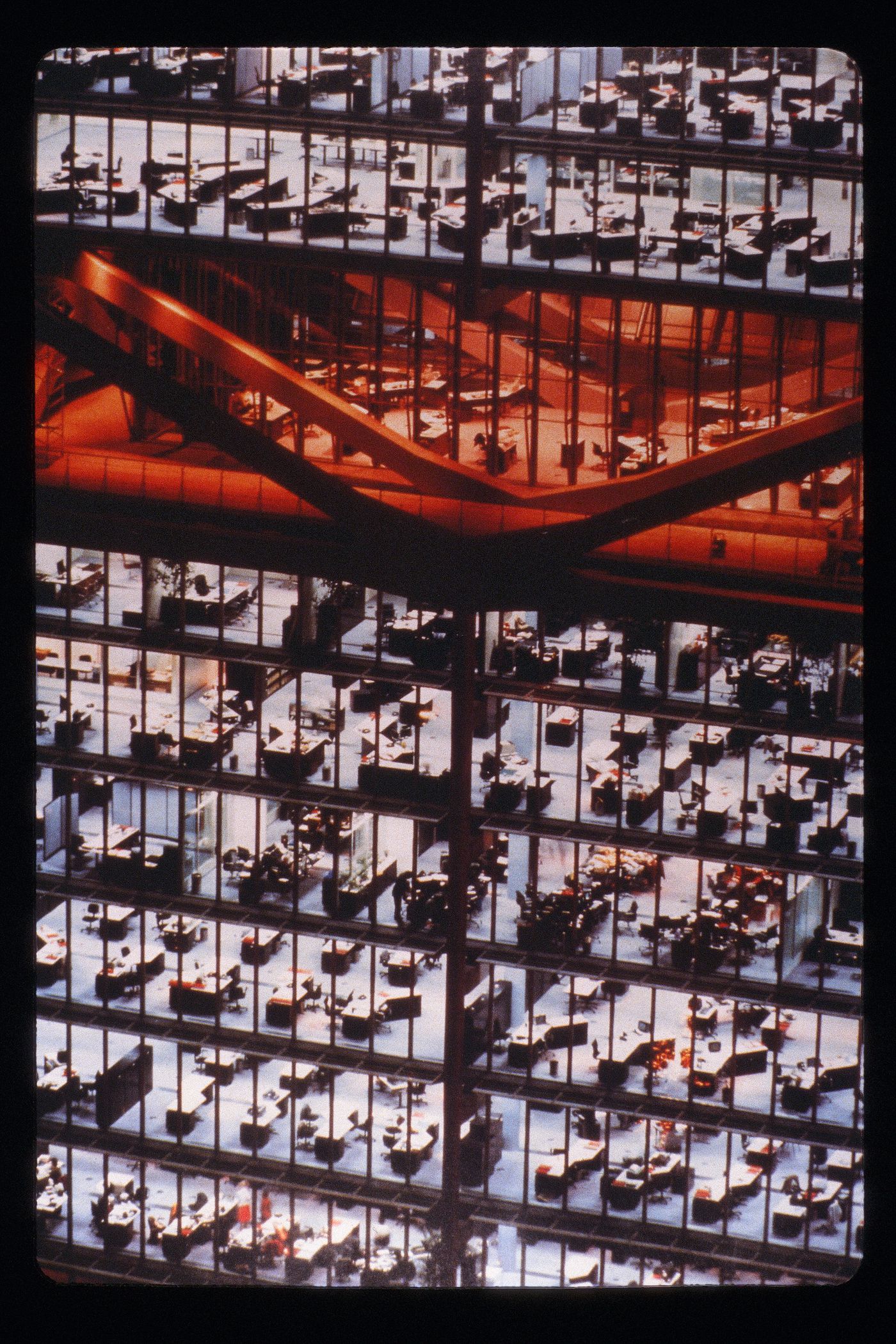 Slide of a photograph of Hongkong and Shanghai Bank Headquarters, Hong Kong, by Norman Foster