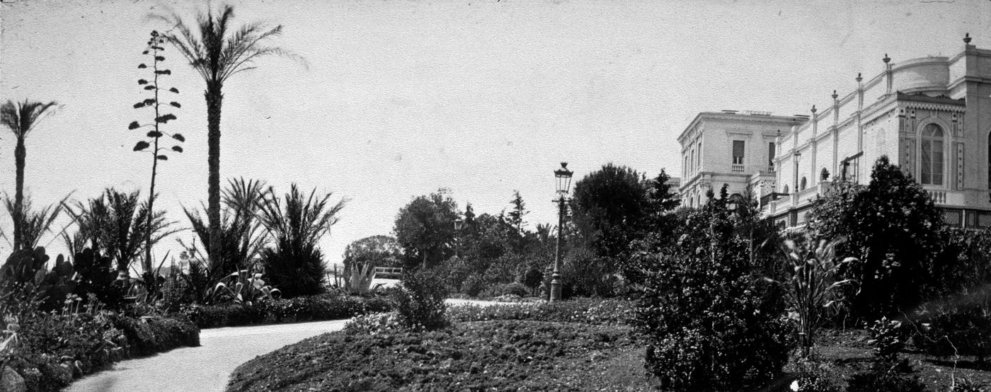 Plate from album ''Views of Italy, Monaco, Algers, Lisbonne, Gibraltar and Montserrat by various photographers''