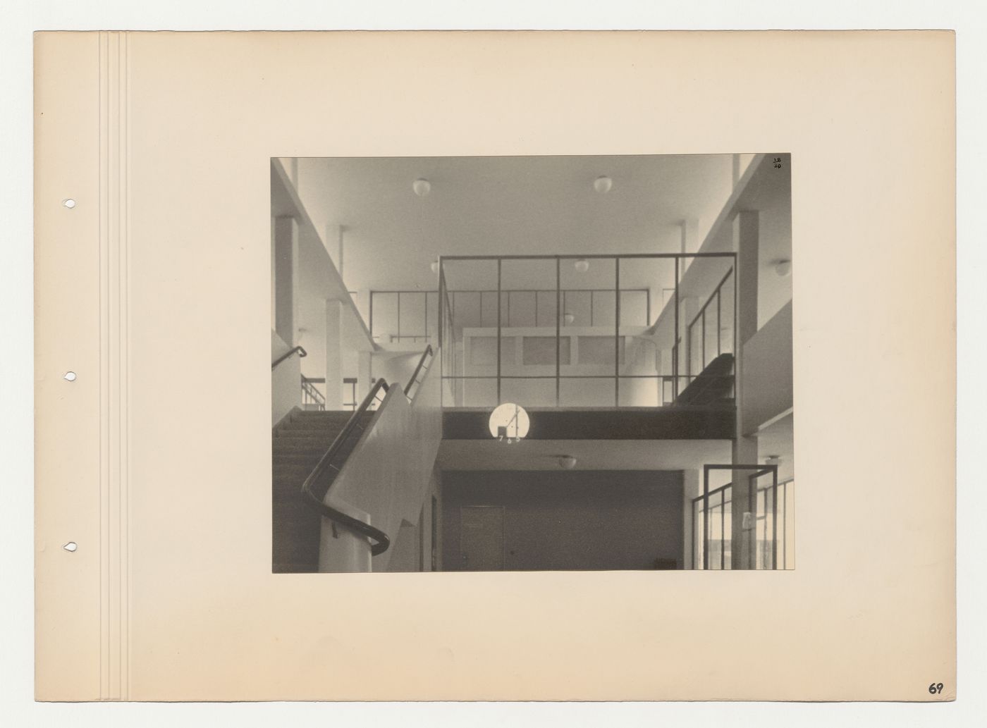 Interior view of the entrance hall and unfurnished first floor reading room of the Budge Foundation Old People's Home, Frankfurt am Main, Germany