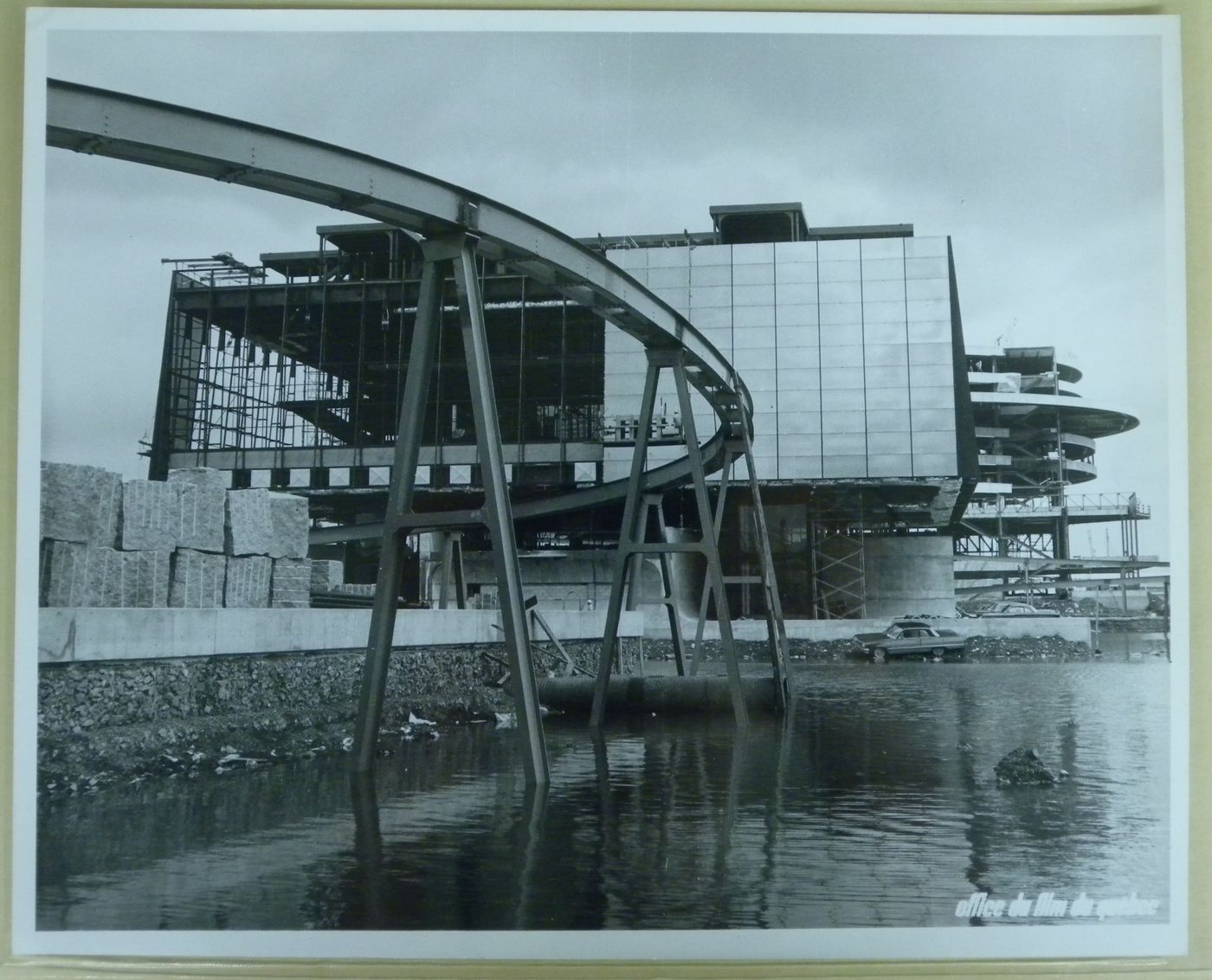 View of the Province of Quebec Pavilion at its construction stage, Expo 67, Montréal, Québec