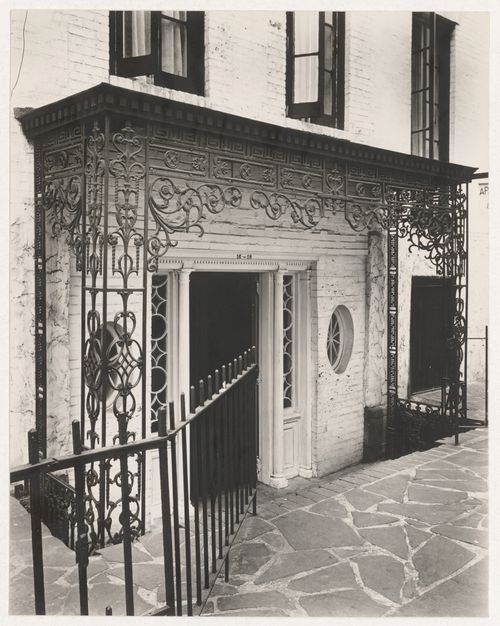 Doorway, 16-18 Charles Street, Manhattan