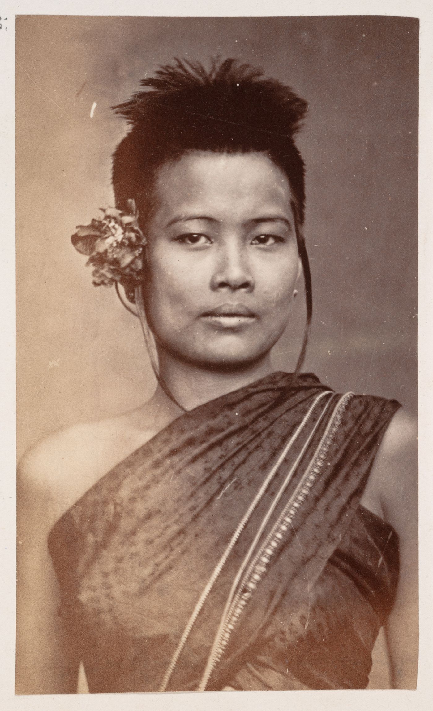 Portrait of a woman of the seraglio of Naroqadam, King of Cambodia, Phnom Penh, Cambodia