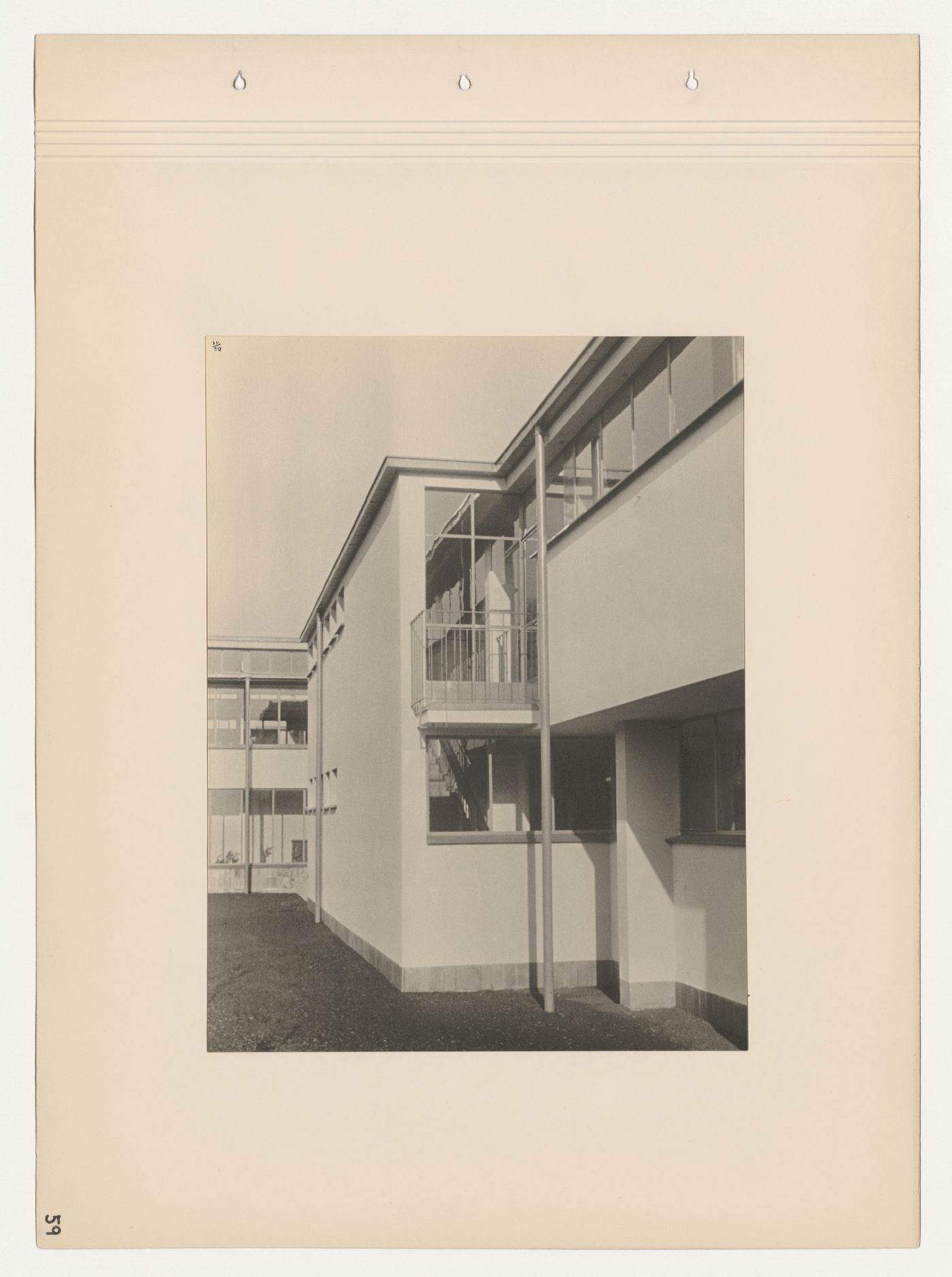 View of the south wing showing a narrow balcony and eaves trough support, Budge Foundation Old People's Home, Frankfurt am Main, Germany