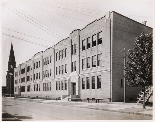 View of the principal façade of École Saint-Barthelemy, Montréal [?], Québec