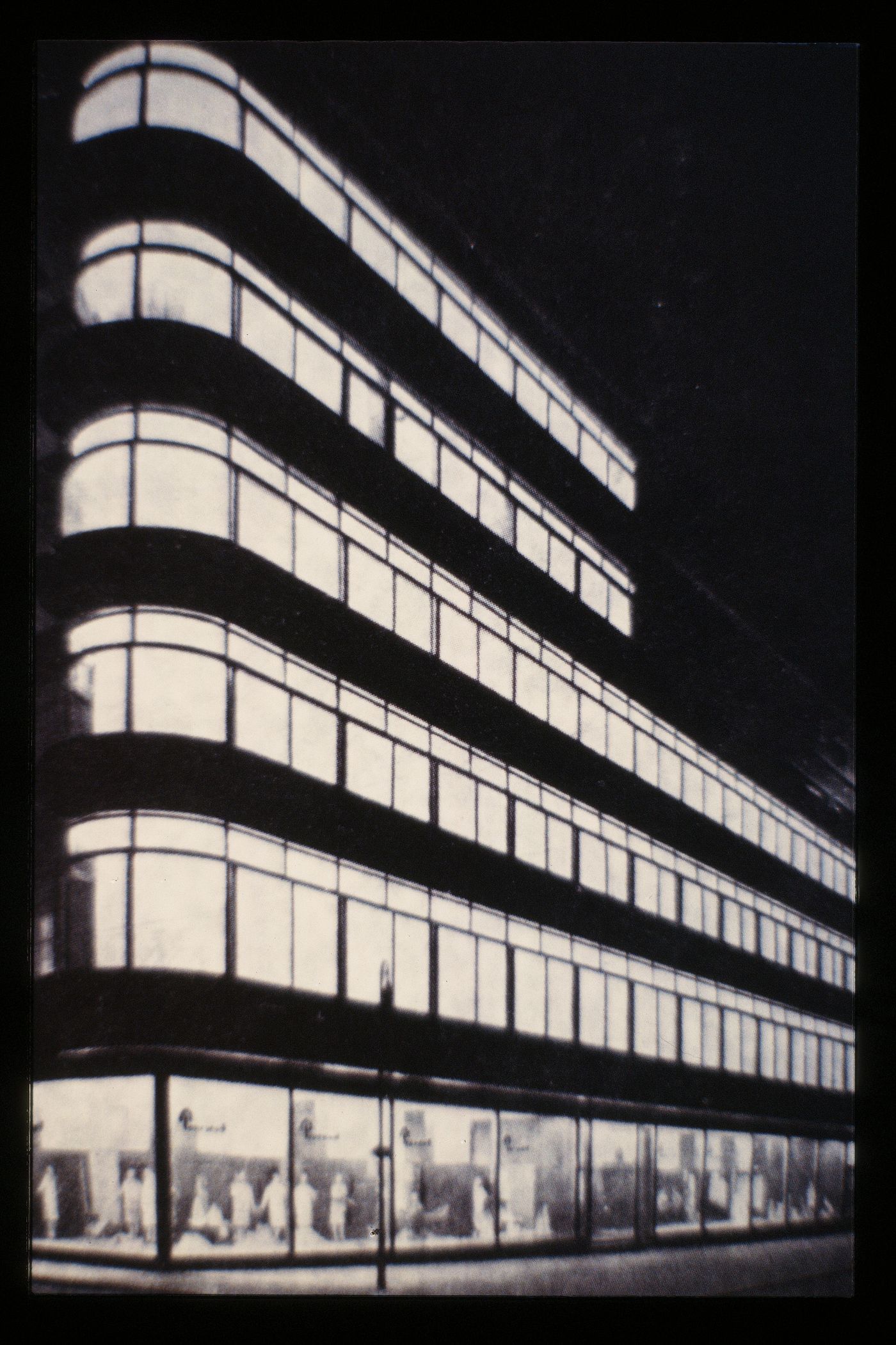 Slide of a photograph of Rudolf Petersdorff Department Store, Wrocław, by Erich Mendelsohn