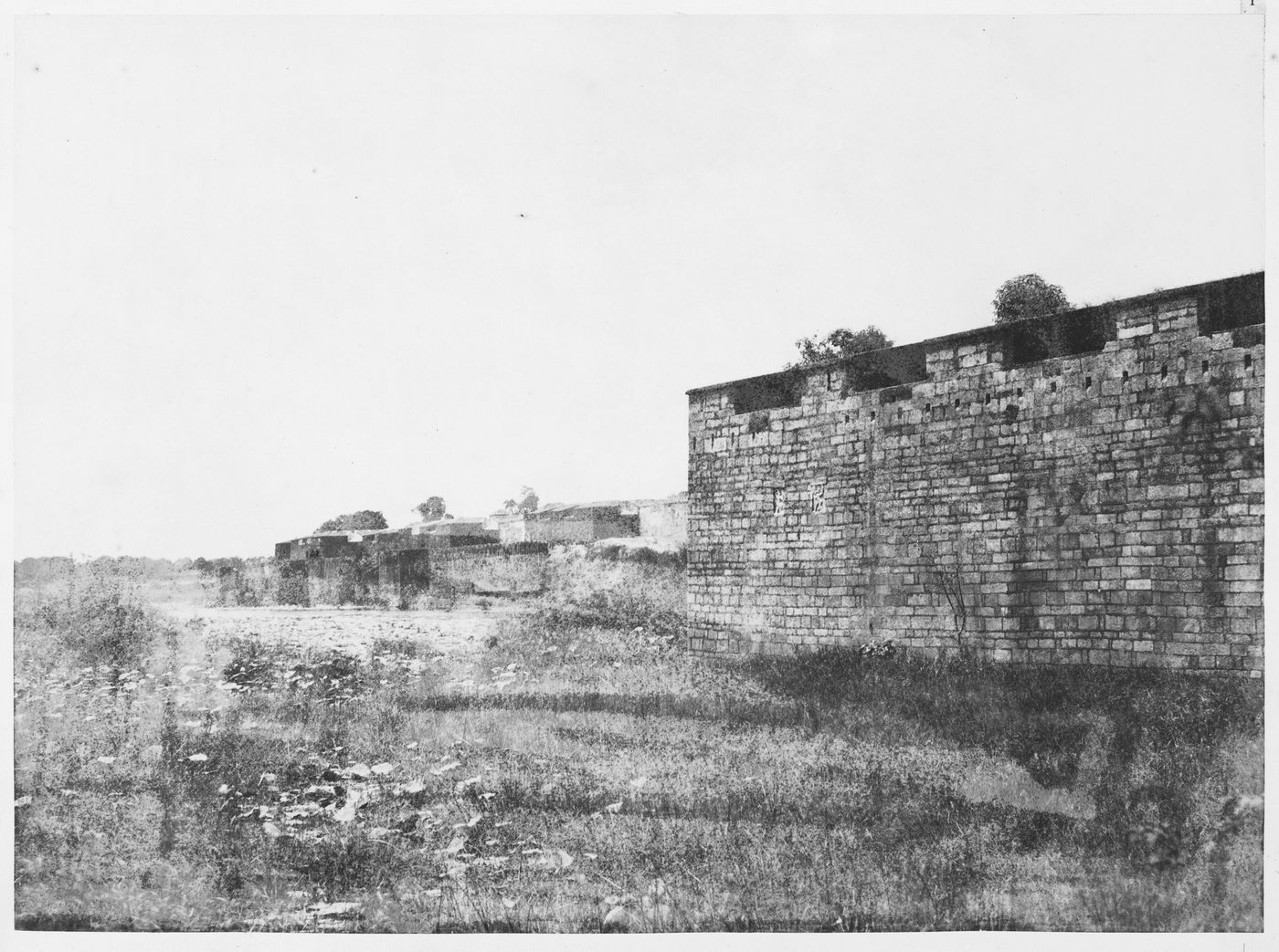 Tanjore.  Fort wall and ditch.