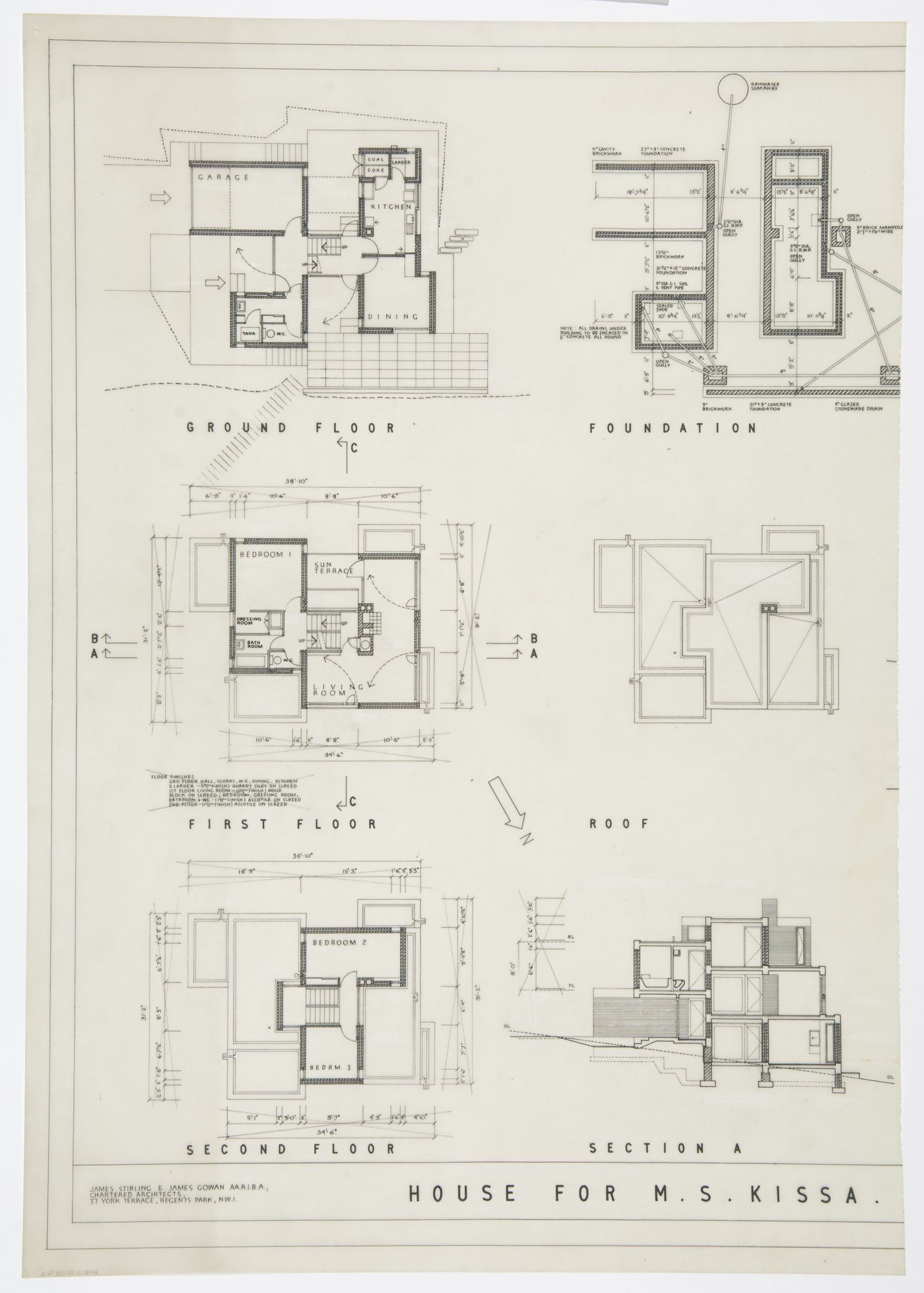House in Chiltern Hills, Buckinghamshire, England: plans and section