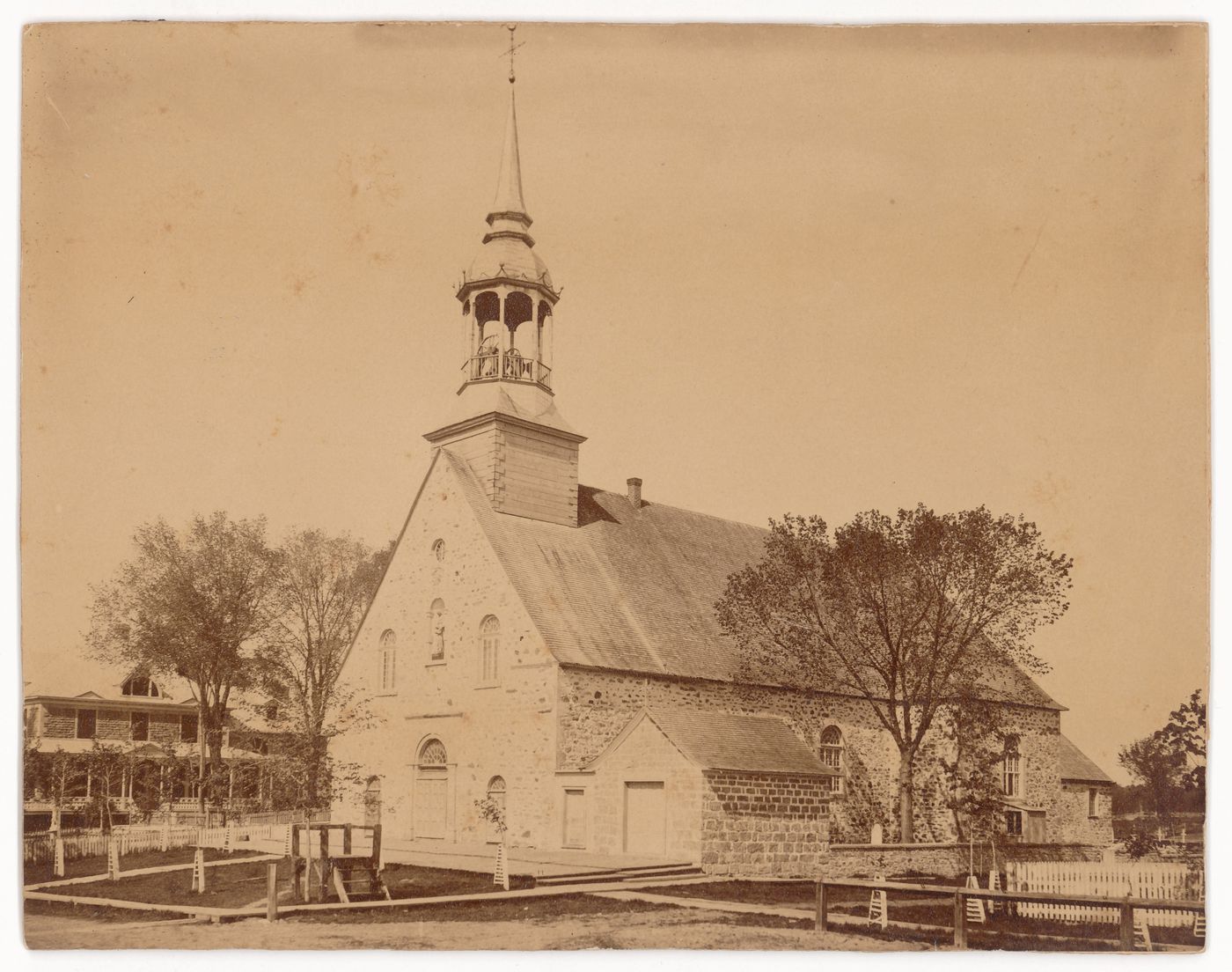 Vue de l'ancienne église de St-Jerome, Québec