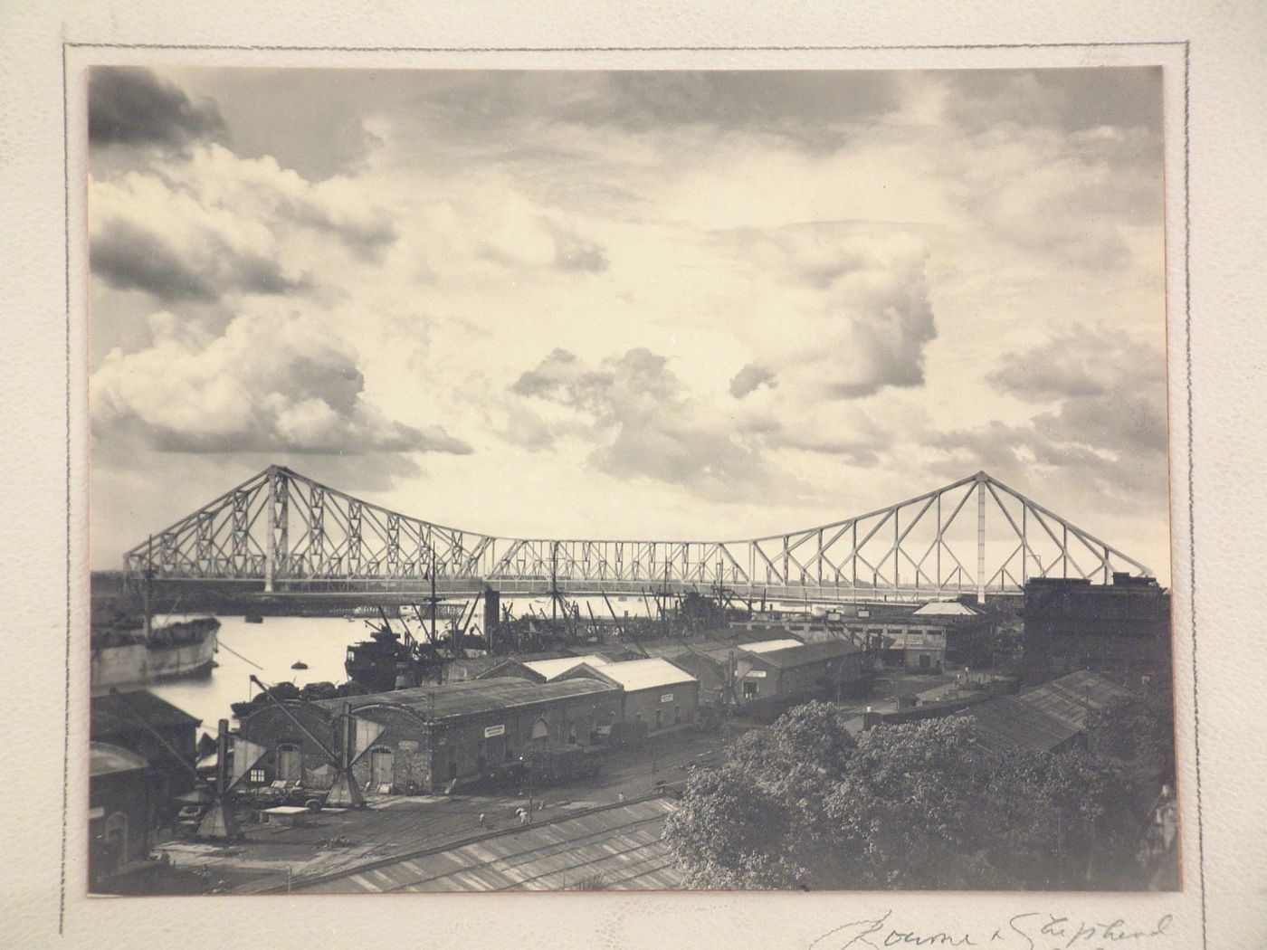 View of Howrah Bridge over the Hooghly River, West Bengal, India