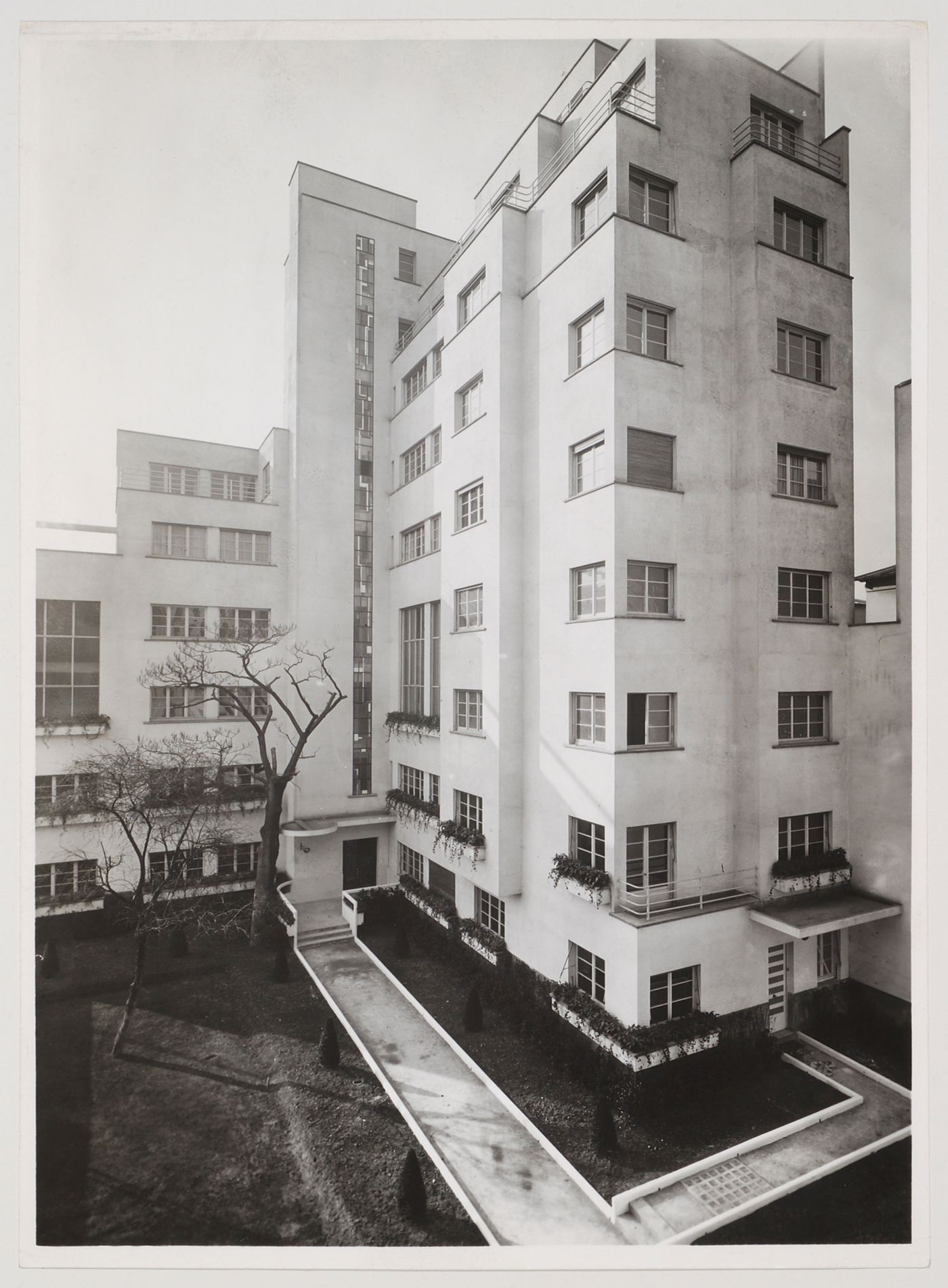 Elevated corner view of apartment block, no. 7, rue Méchain, Paris, France