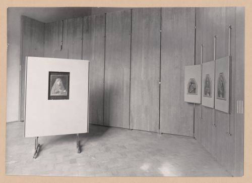 Interior view of the Salle di Antonia Messina showing paintings, , Palazzo Abatellis, Galleria regionale della Sicilia, Palermo, Italy