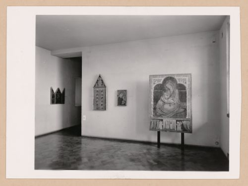 Interior view of a gallery showing paintings, Palazzo Abatellis, Galleria regionale della Sicilia, Palermo, Italy