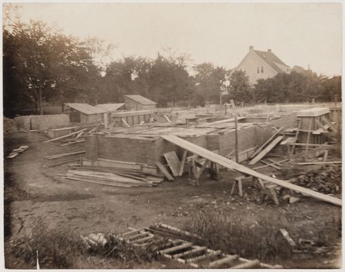Exterior view of Darwin D. Martin House under construction, Buffalo, New York