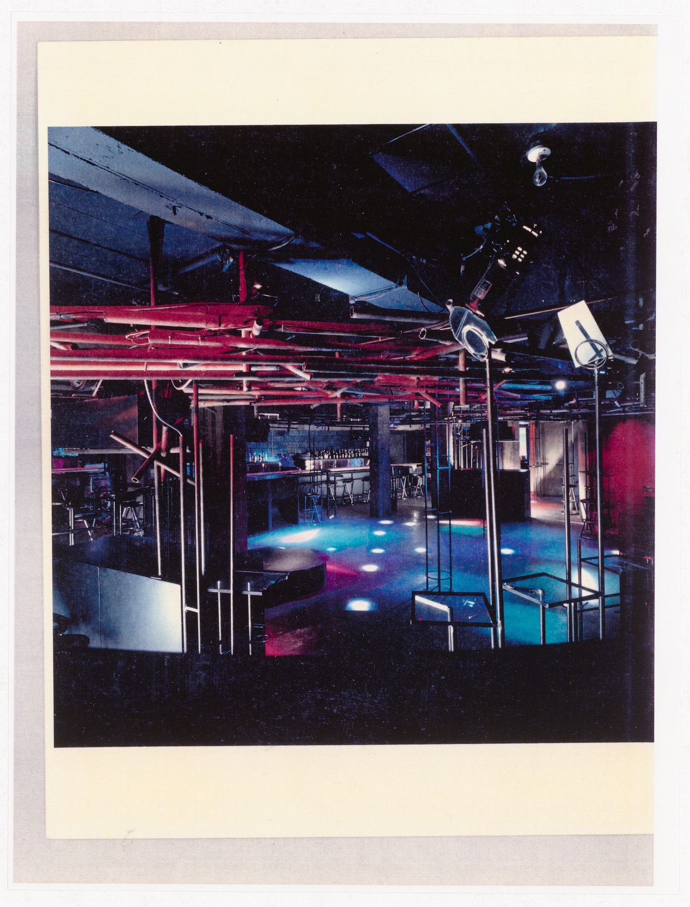 Photographie de l'intérieur du Bar Business